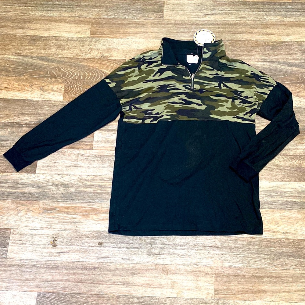 Camo Pullover
